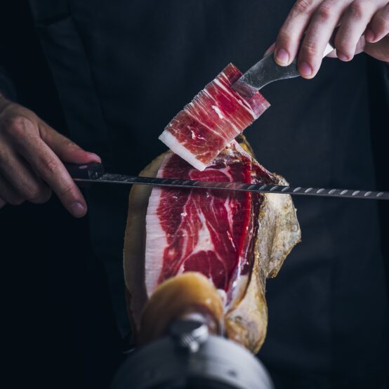 Slicing Ham