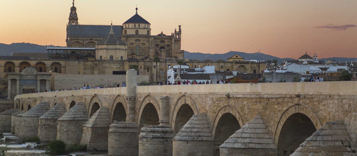 Roman Bridge with mezquita